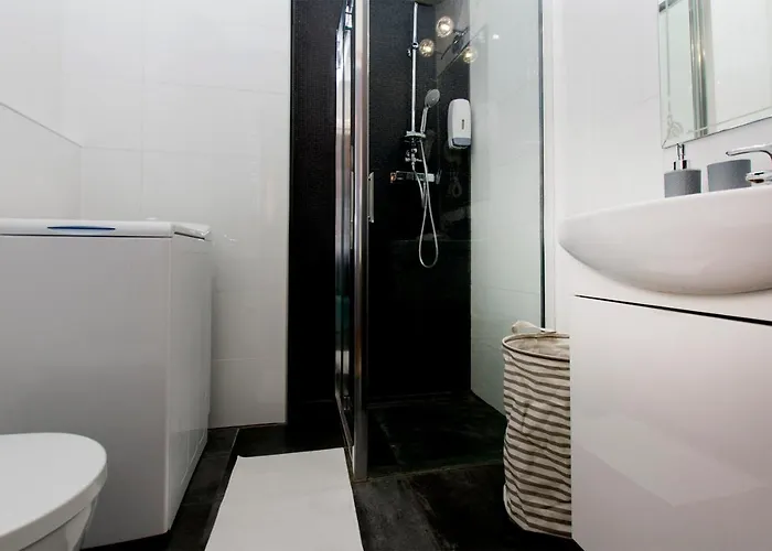 Old Town Dlugi Targ Апартаменты Гданьск